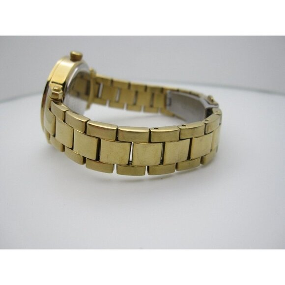 Women's Relic 3 Jewels 30 Water Resistant Analog Dial Casual Watch (A890) 2W1L - Picture 11 of 11